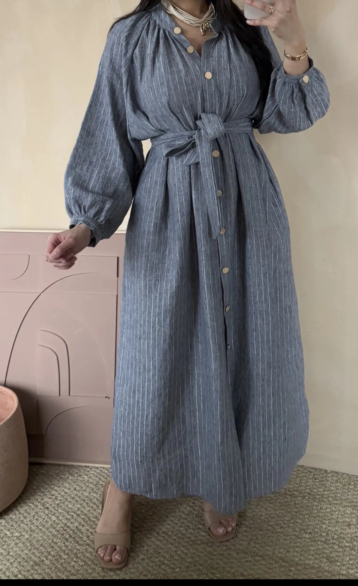 Robe longue avec ceinture